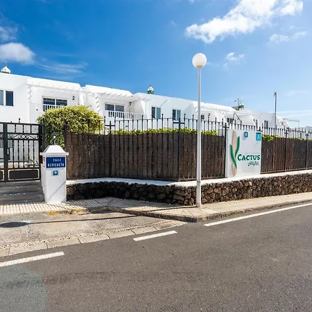 Cactus プエルト・デル・カルメン