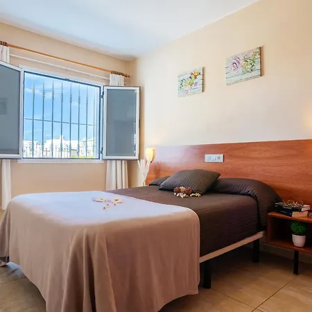 Cactus アパート *